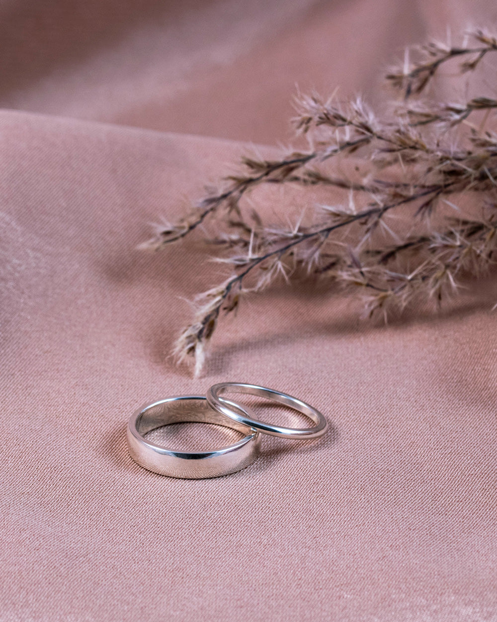 Harmony Wedding Band - Yellow Gold