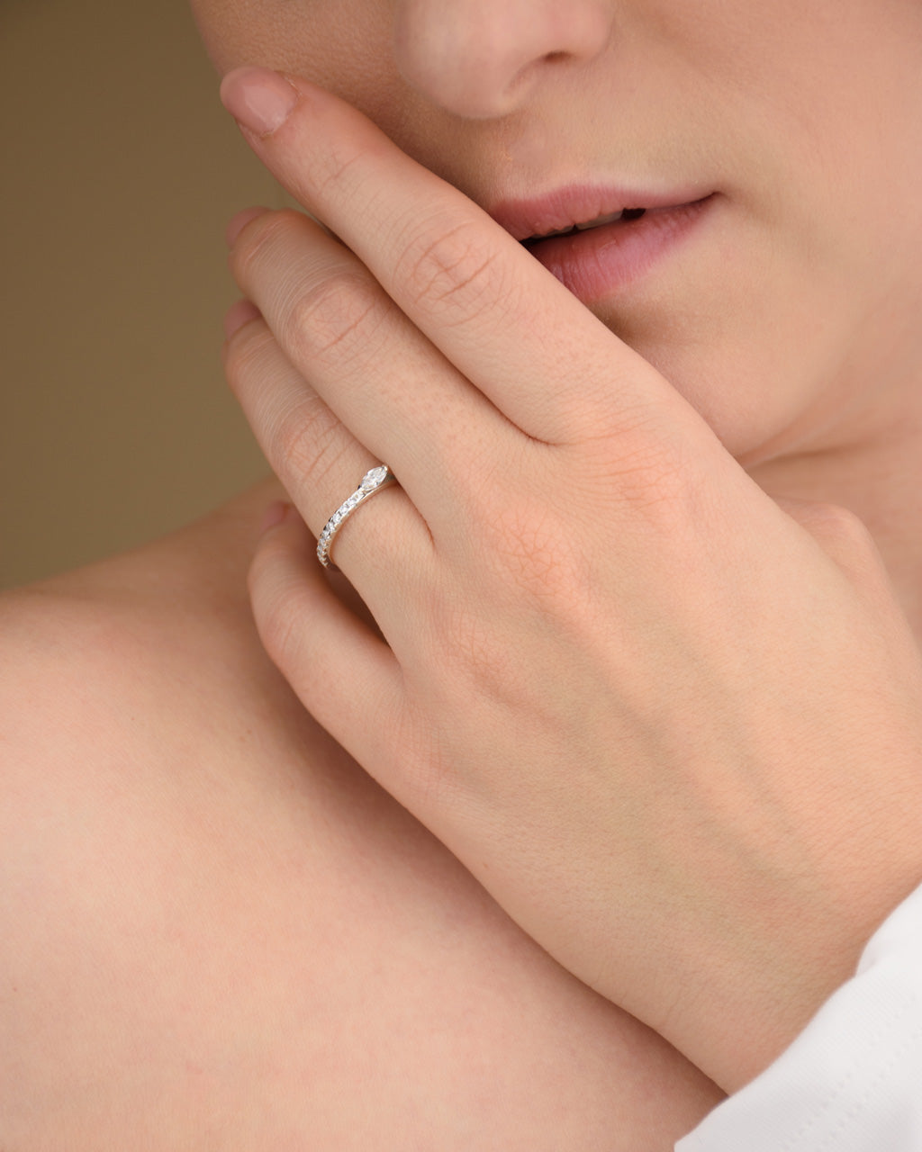Ring mit Marquise Diamant