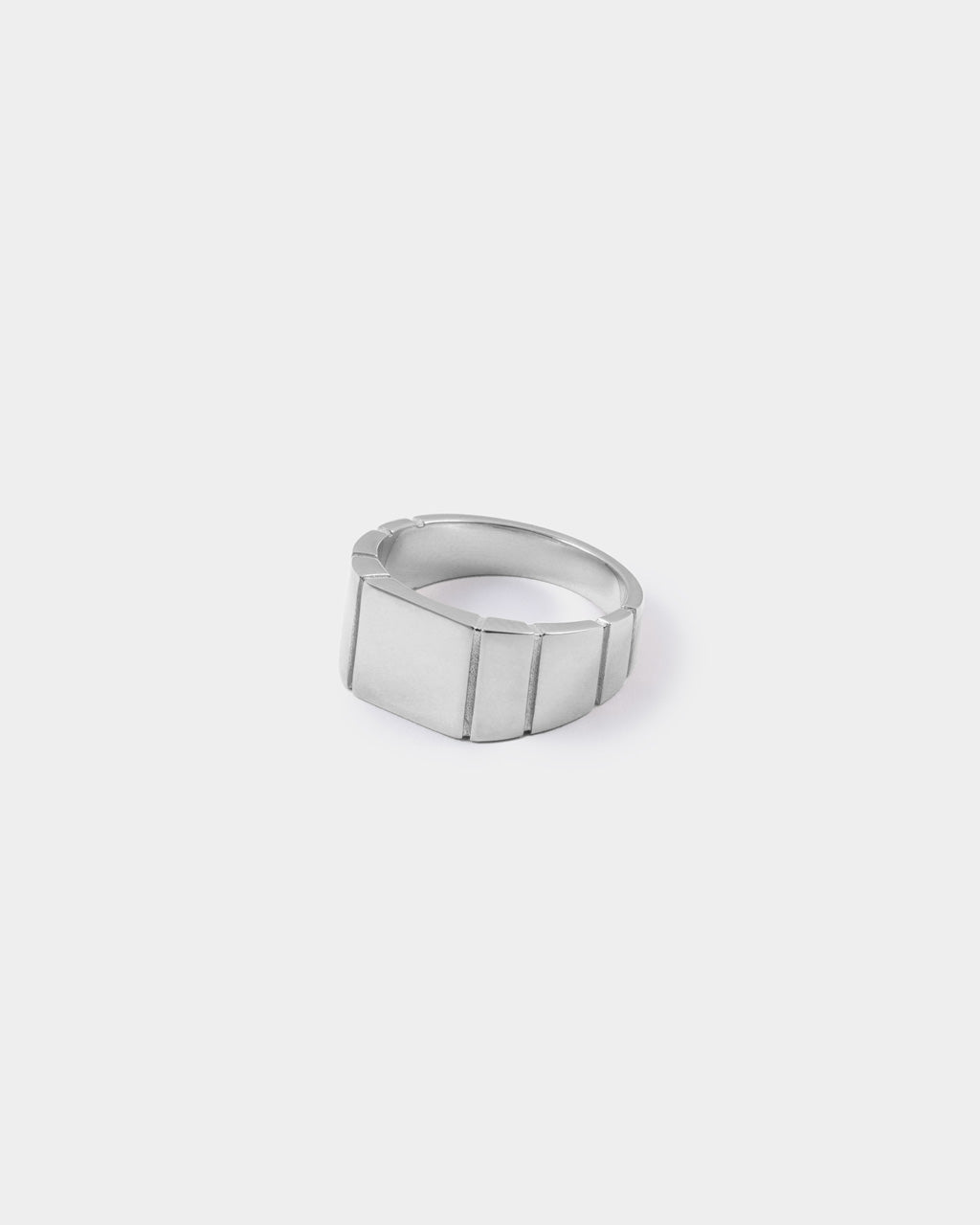 untold signet ring