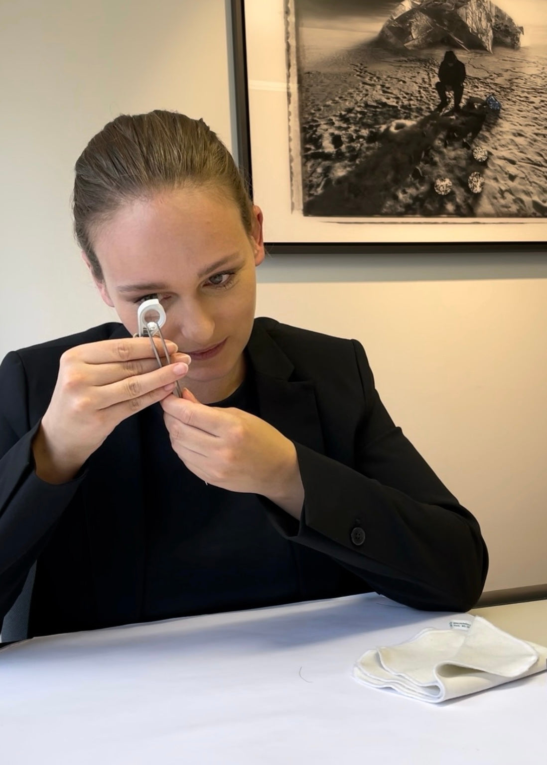 5 Fragen an Elina Sternefeld: Expertentipps der Diamantgutachterin für den Kauf von Diamantschmuck