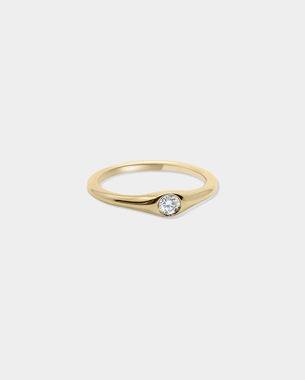 moderner und sportlicher Verlobungsring in Gelbgold mit Diamant