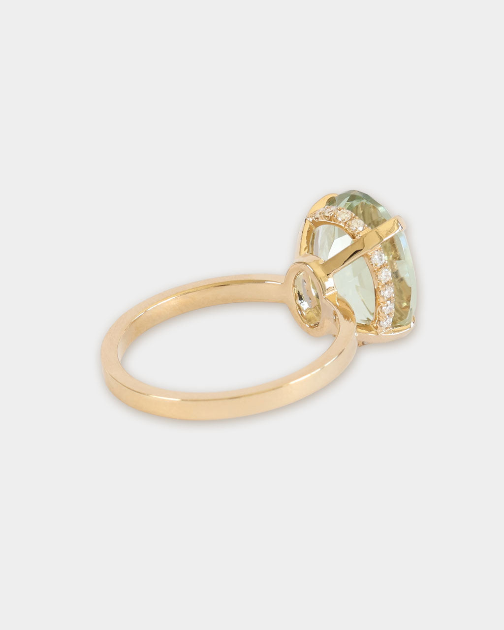 Veya Hidden Halo Ring